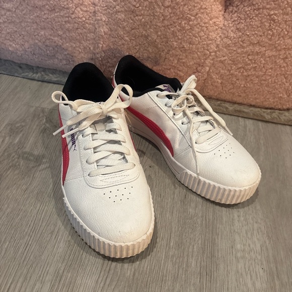 Puma White and Red Women's Sneakers - Picture 1 of 4